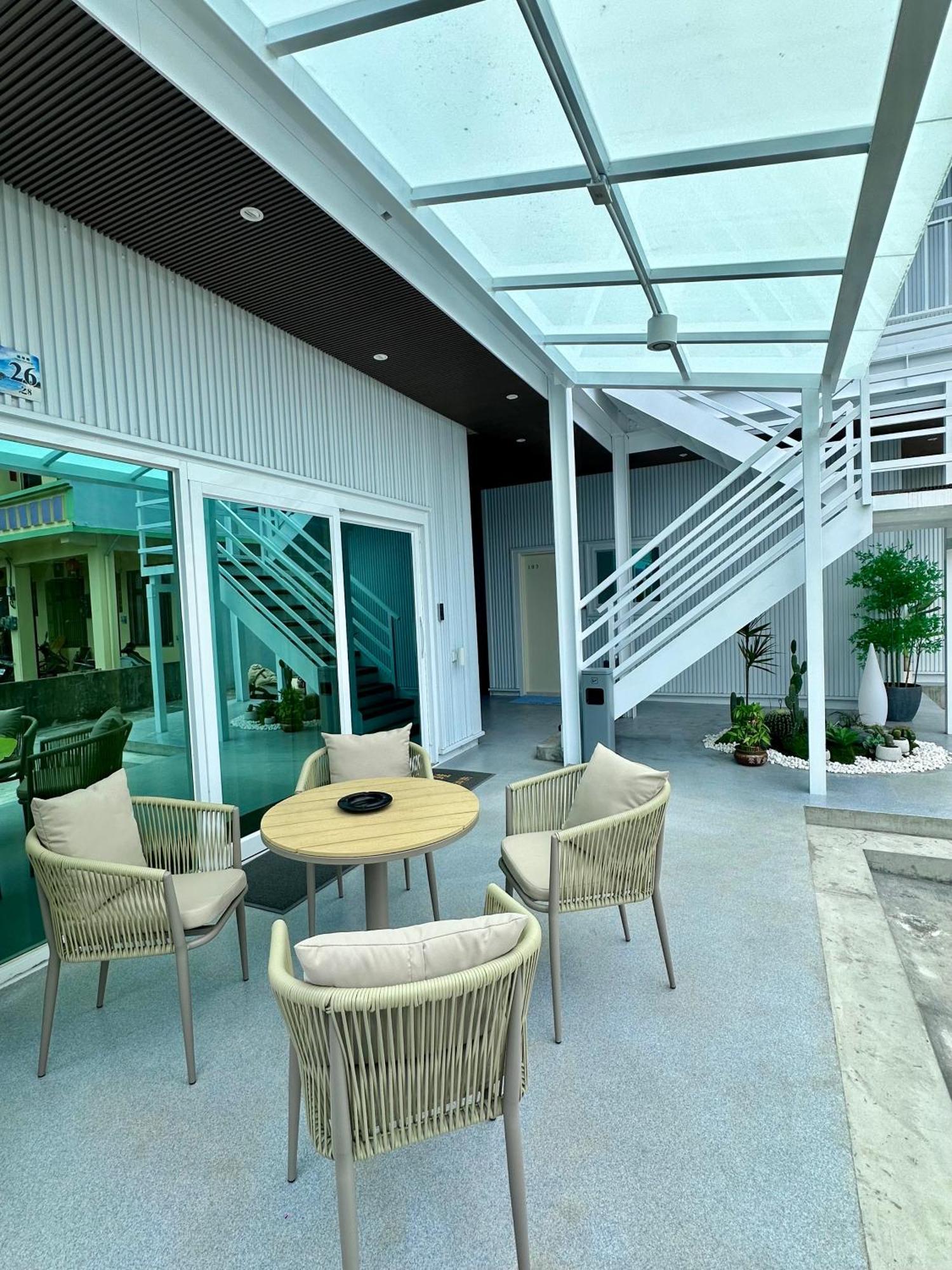 尹居 包棟民宿 Xiaoliuqiu Exterior foto